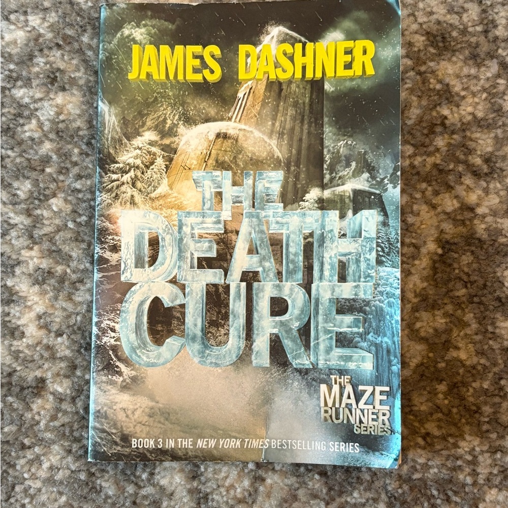 The Death Cure Book by James Dashner